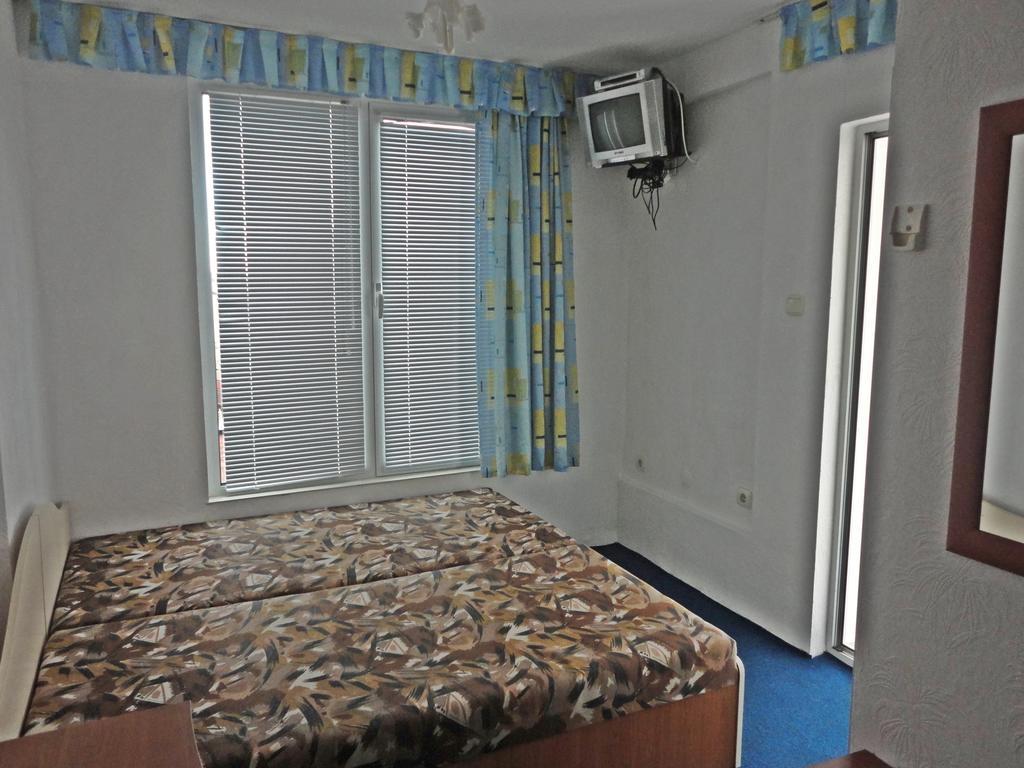 Guest Rooms Casa Luba Sveti Vlas Bilik gambar