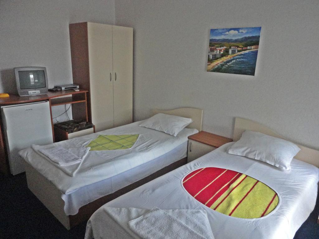 Guest Rooms Casa Luba Sveti Vlas Bilik gambar